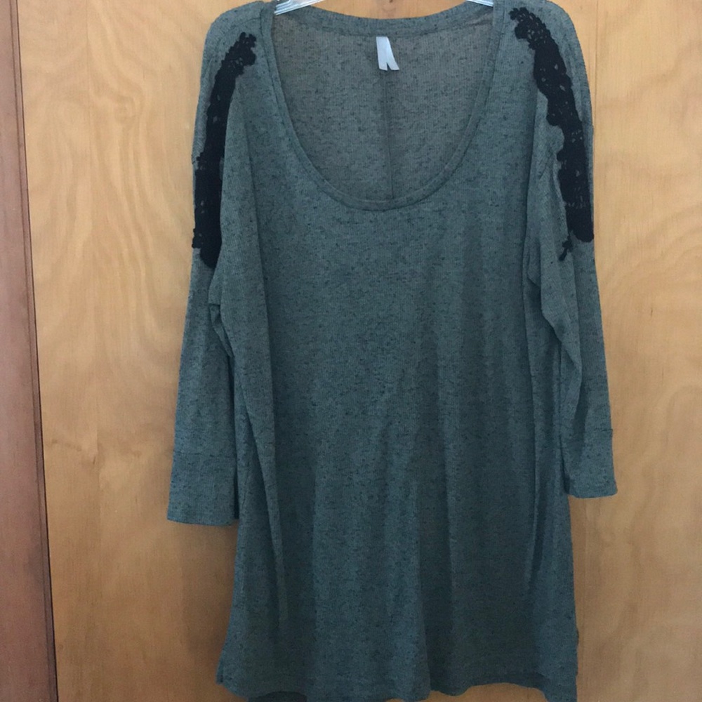 Olive green scoop neck top with lace detail